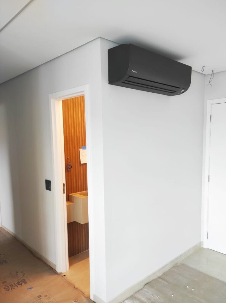 Instalação de ar condicionado alto padrão Daikin em Jundiai